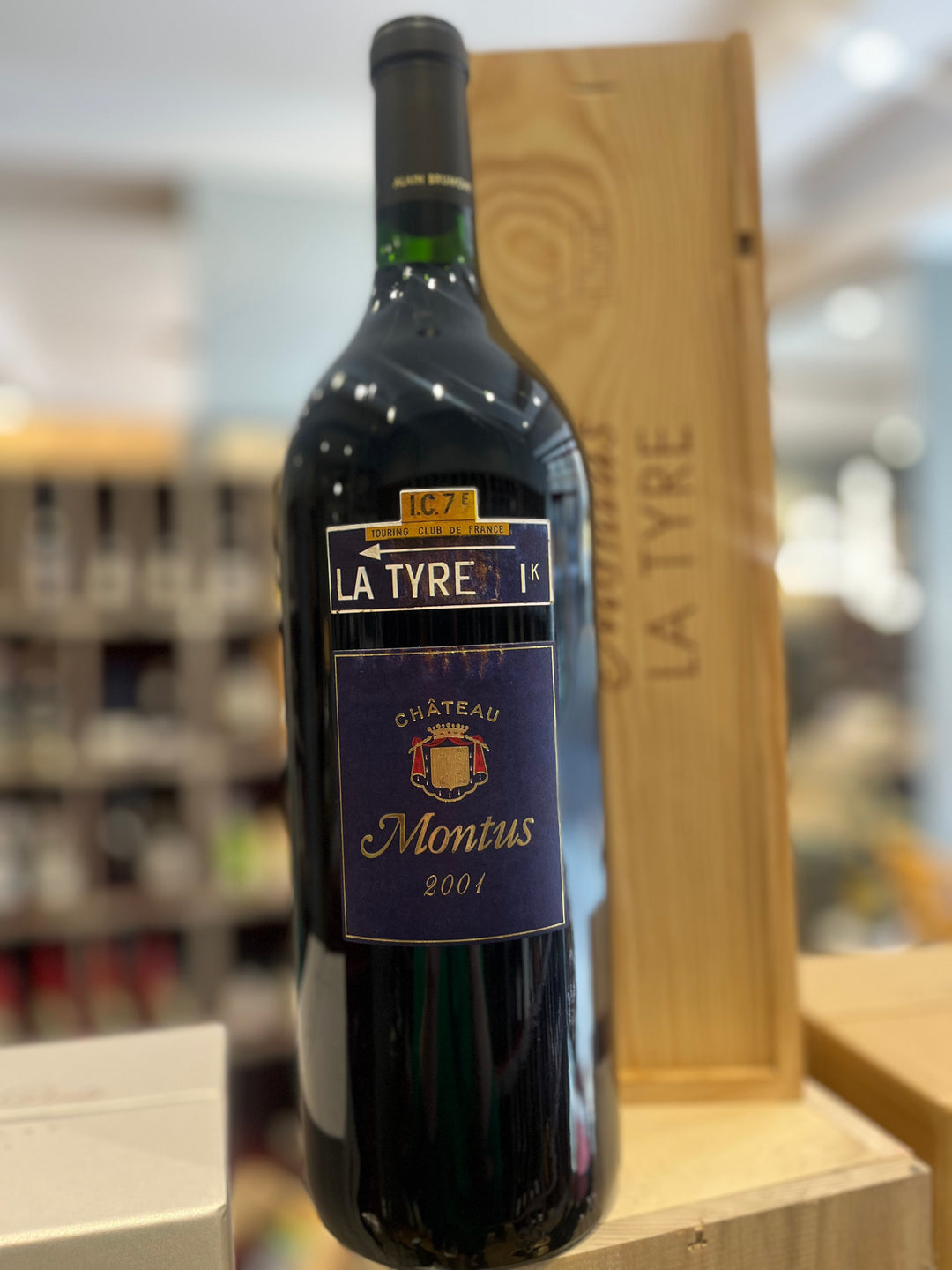 Chateau Montus Cuvee La Tyre 2001 Magnum 150 cl