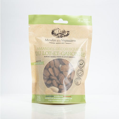 Amandes entières décortiquées Moulin de la Veyssière