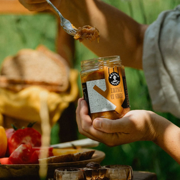 Răzvan Idicel Zacuscă aux cêpes au chaudron, 350 gr