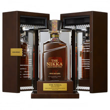 Charger l'image dans la galerie, The Nikka Nine Decades Blended Japanese Whisky Limited Edition 70 cl